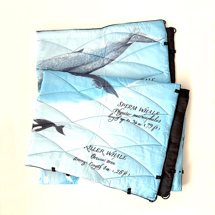 DESCENDANT - SEAFARERS PUFFER BLANKET nomadix / MULTI | Stripe