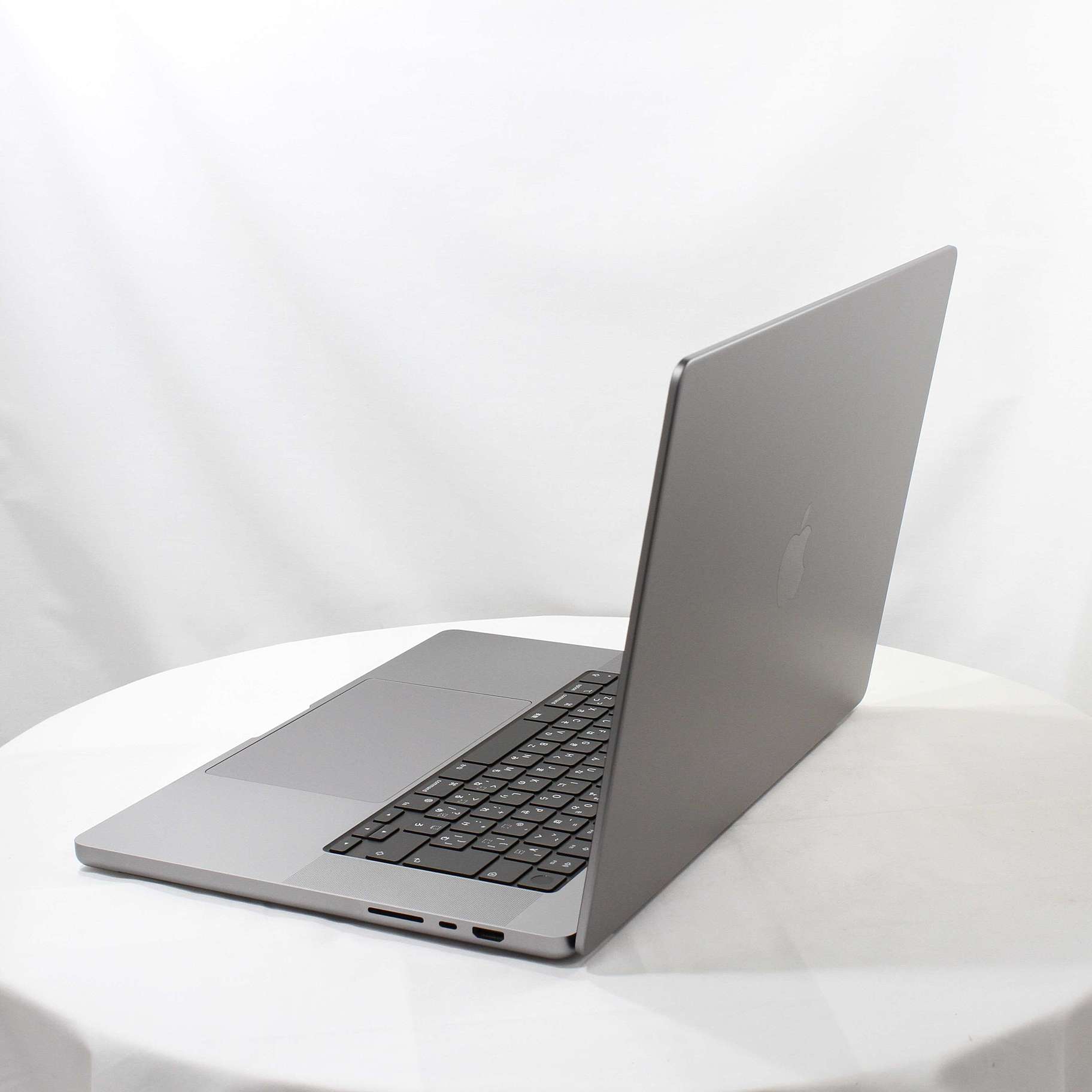 中古】セール対象品 MacBook Pro 16.2-inch Early-2023 MNWA3J／A