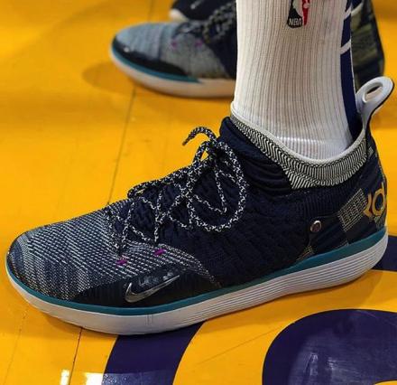 国内2月1日/2日/9日発売予定】 ナイキ ズーム KD11 BHM EP ブラック