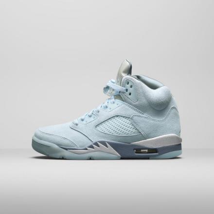 国内10月7日発売予定】ナイキ ウィメンズ エアジョーダン 5 レトロ