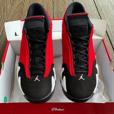 海外7月2日発売予定】ナイキ エアジョーダン 14 レトロ ブラック