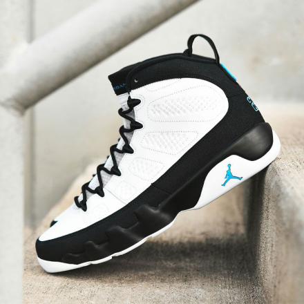 国内12月16日発売予定】ナイキ エアジョーダン 9 レトロ 