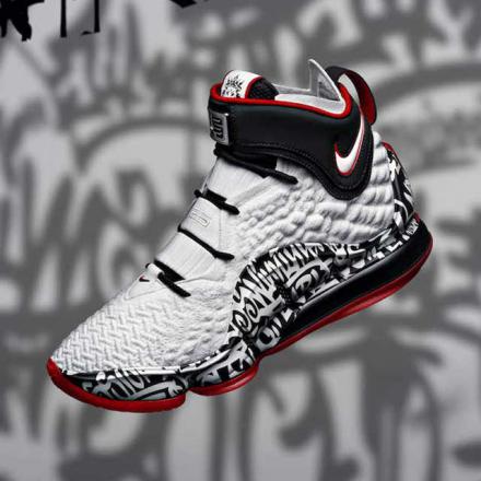 国内6月5日発売予定】ナイキ レブロン 17 FP 