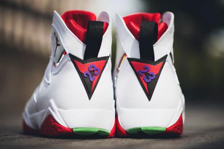 国内5月16日発売予定】 ナイキ エアジョーダン7 レトロ ホワイト