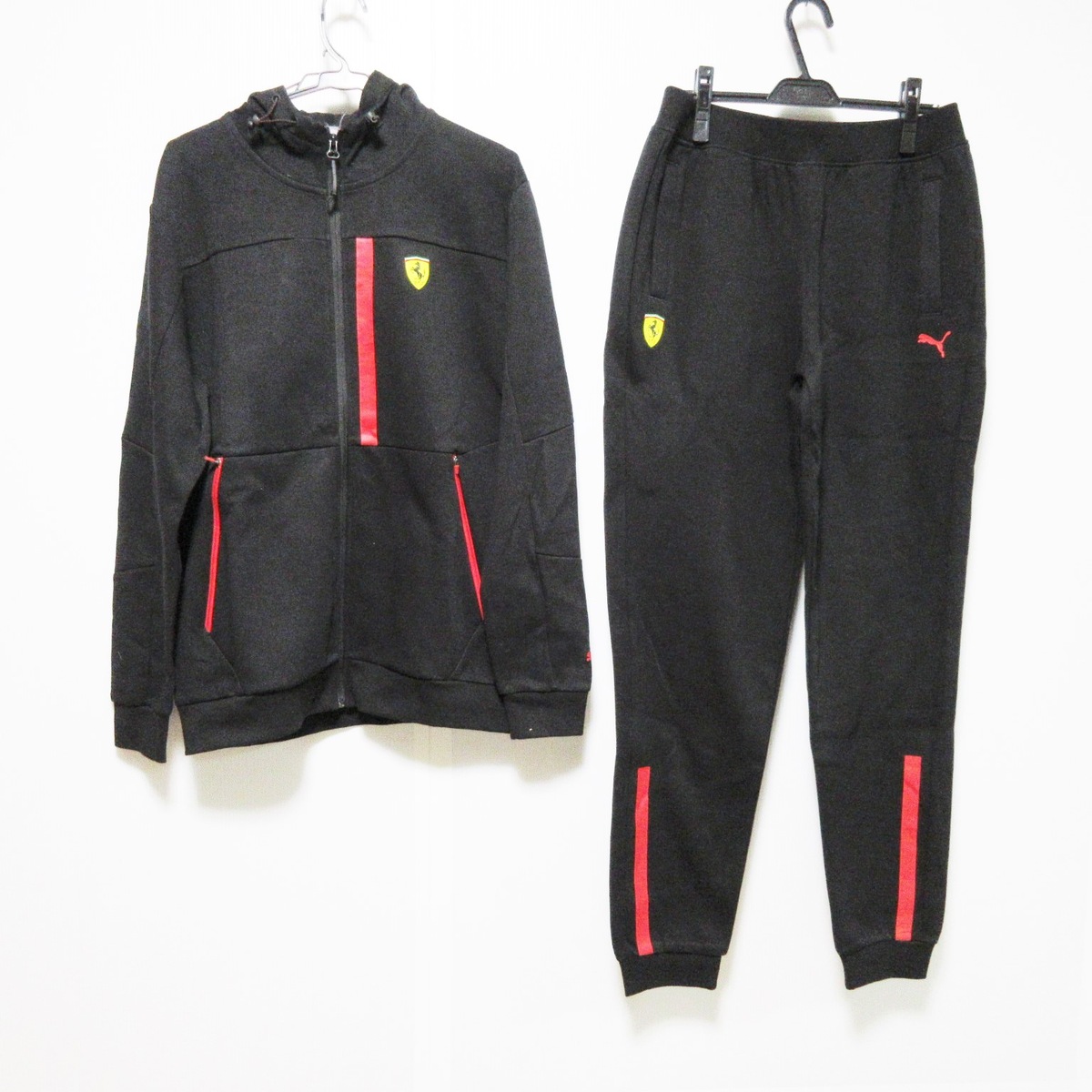 プーマ×フェラーリ/メンズセットアップ/黒×レッド/サイズ：Lの買取実績