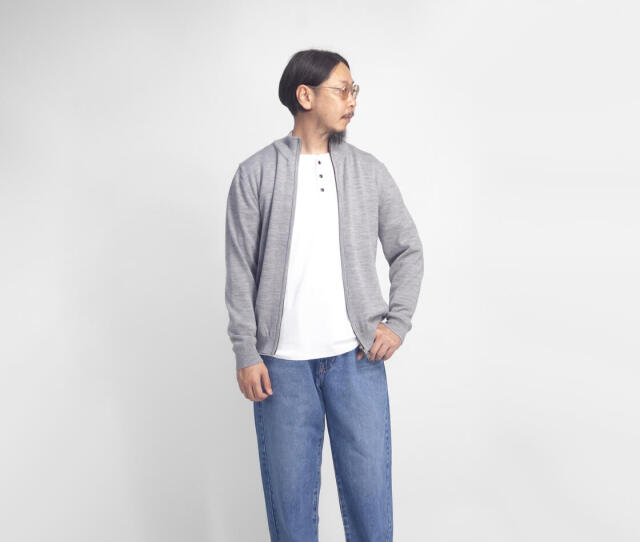 MOONCASTLE ムーンキャッスル エクストラファインメリノ ウールジップ