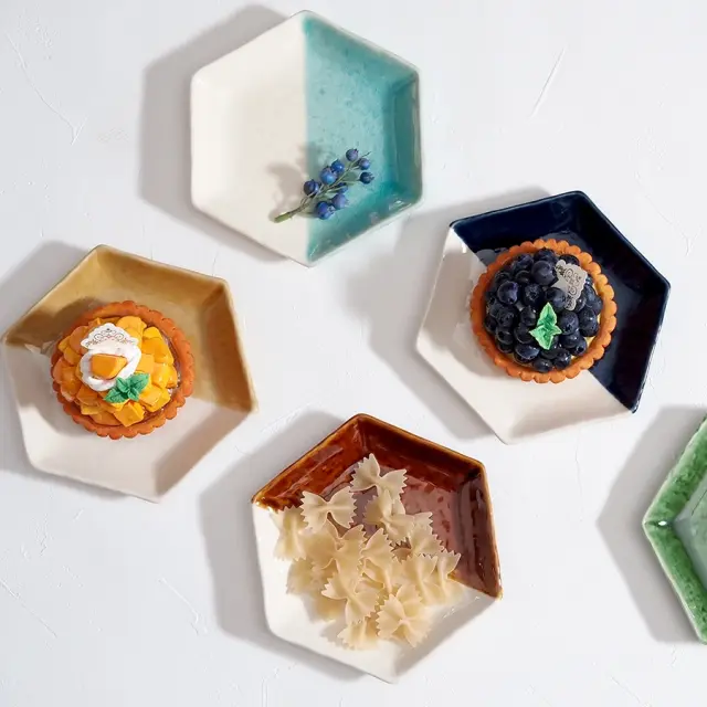 新たな生活のスタートにフィットする、基本のうつわセット」取皿・中鉢