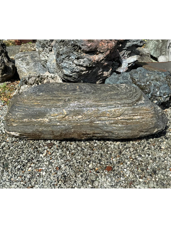 沓脱石 販売 ｜ 住まいと庭を繋ぐおもてなしの銘石 ｜ ガーデンアート