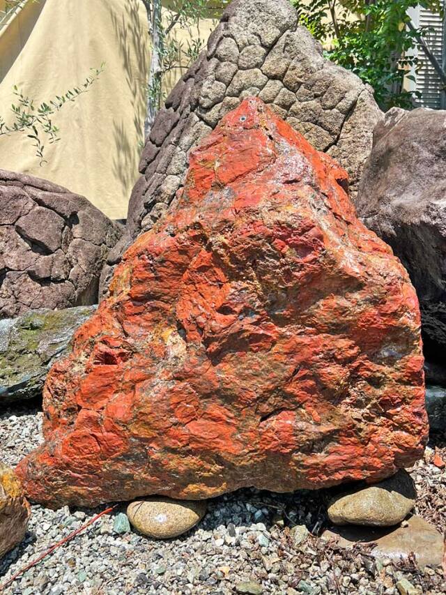 津軽錦石（青森県産）銘石 庭石 景石 1mサイズ 碧玉 ジャスパー 坪庭