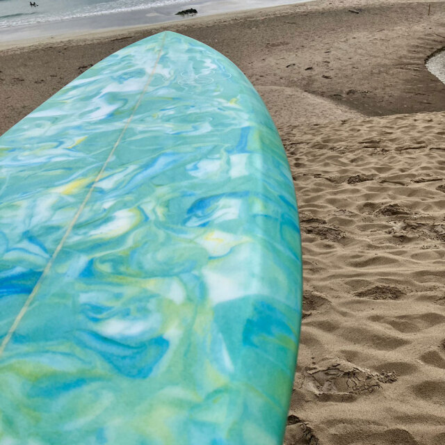 サーフボード ショートボード 5'8 クウォーター フラットツイン