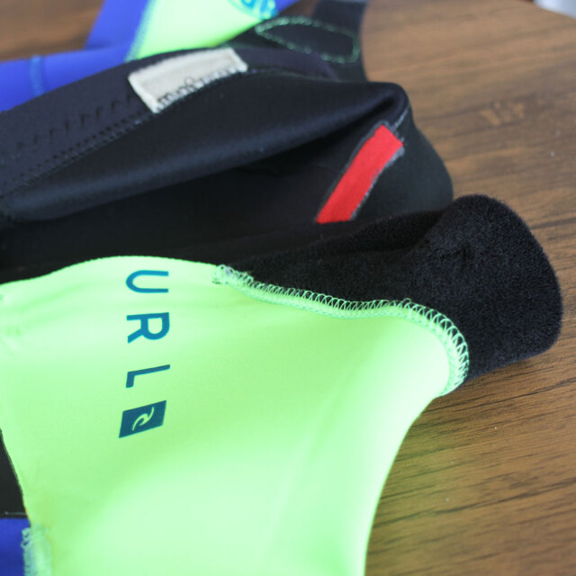 お子様用 ウェットスーツ リップカールグロムスオメガ4/3ウェット