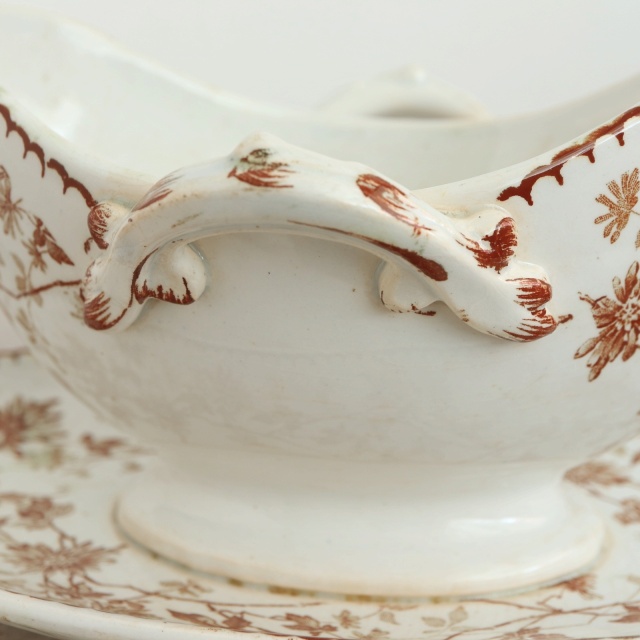 アンティーク ソーシエール MIGNARDISE フランス クレイユモントロー製