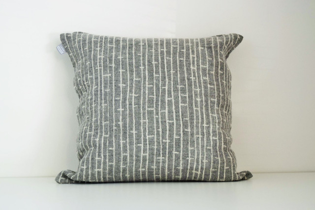 ラプアンカンクリ[LAPUAN KANKURIT]クッションカバーMETSA-ならの実