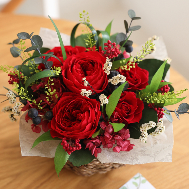 レッド系 フラワーアレンジ｜プリザーブドフラワーFiNE