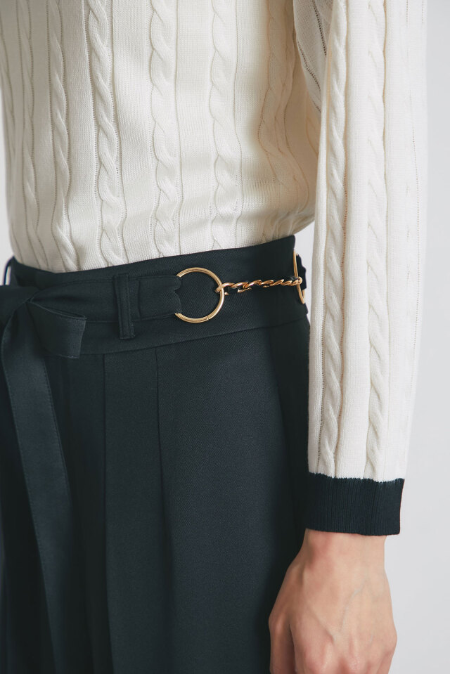 チェーンベルトタックワイドパンツ