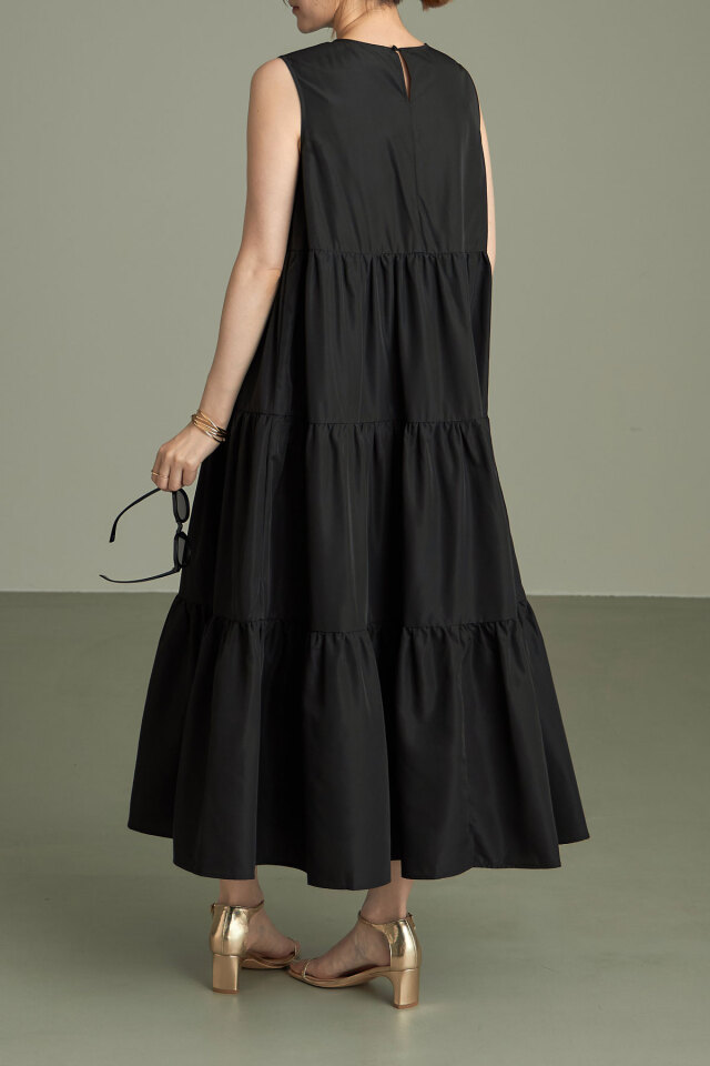 ティアードノースリワンピース