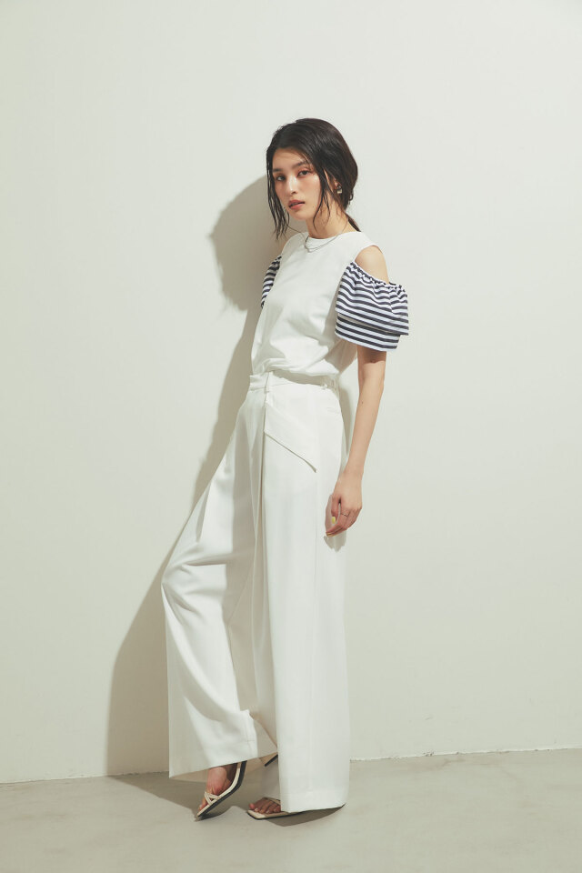 フラップ付きタックワイドパンツ