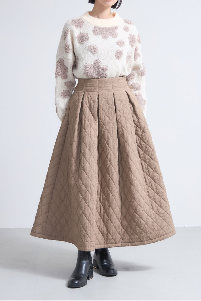 キルティングタックフレアスカート
