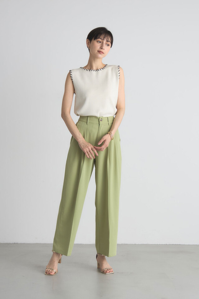 タックワイドパンツ