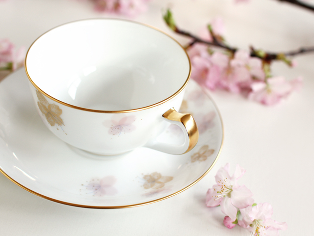 桜シリーズ第3回「初御代桜」 カップ＆ソーサー