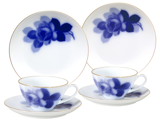 ブルーローズ8211 ペアカップ＆ソーサー＆19cmデザート皿（クープ
