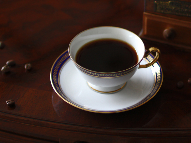 ゴールドウィング（瑠璃） カップ＆ソーサー