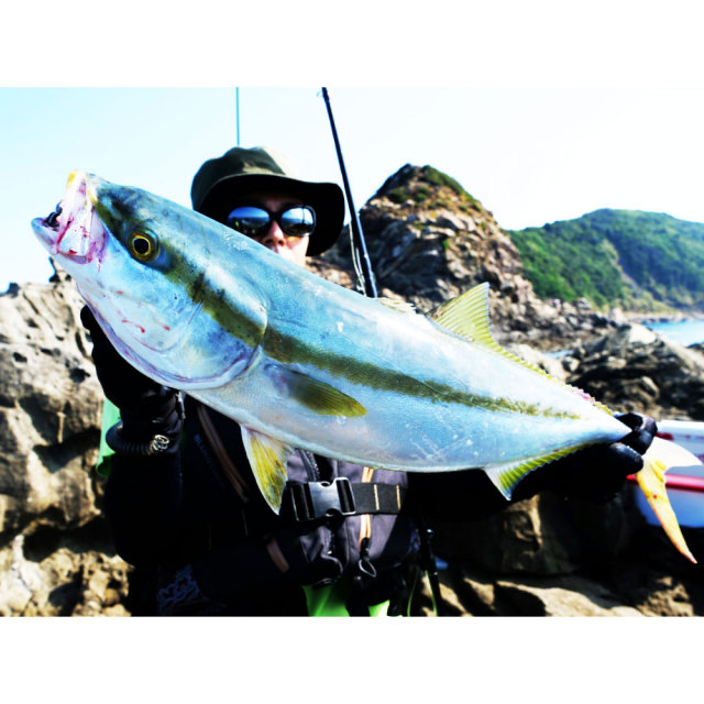 大型青物対応 ロックショア専用ロッド FULL ROCK FR-106H-PS/FR-910H