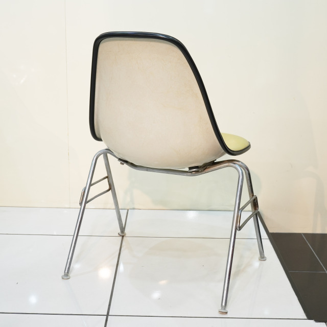 ハーマンミラー】ヴィンテージ イームズサイドシェルDSS モダン