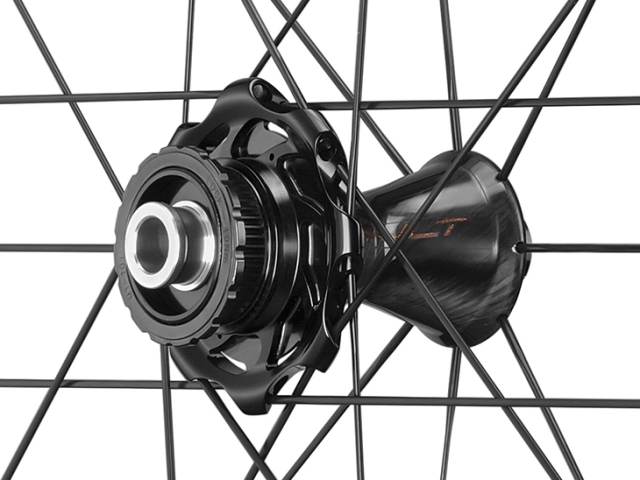 ロードバイクショップCOG'S ｜CAMPAGNOLO カンパニョーロ BORA ULTRA