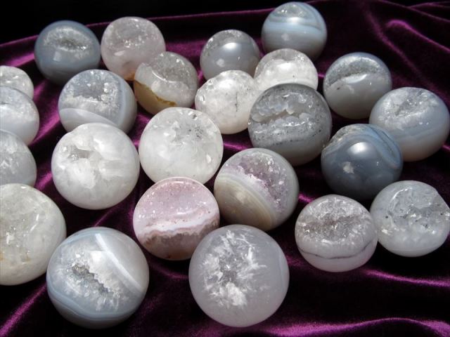 笑口 メノウ 丸玉 直径約30mm-32mm前後 ミニサイズ丸玉 瑪瑙&水晶 笑福