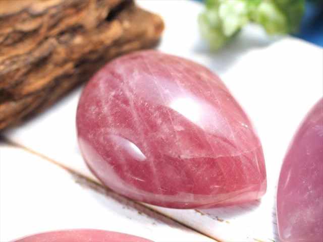Lサイズ ディープローズクォーツ (紅石英) タンブル 縦約40mm-50mm 1個