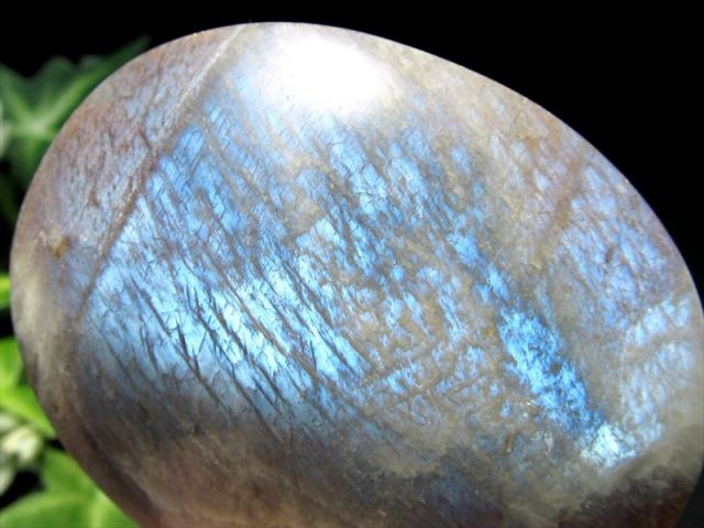 美しい橙と青の輝き サンストーン ムーンストーン共生 ホットストーン