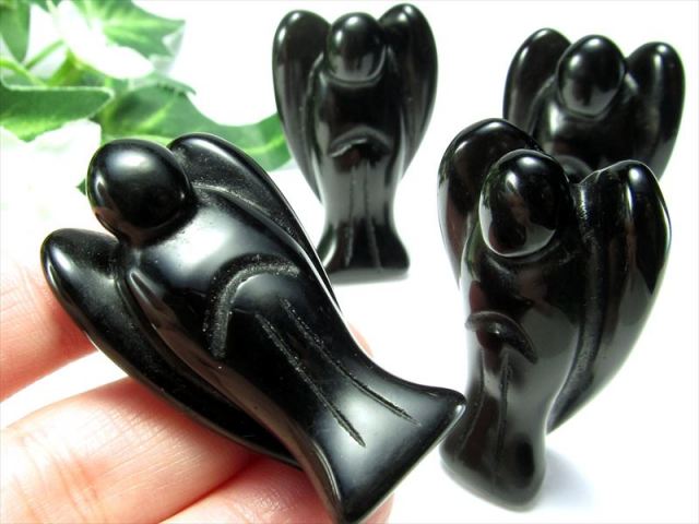 オブシディアン エンジェル彫り 置物 1個売り 縦40mm前後 黒曜石
