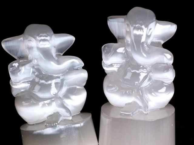 セレナイト ガネーシャ彫刻 彫刻置物 高さ約9cm-10cm 夢の実現を助ける