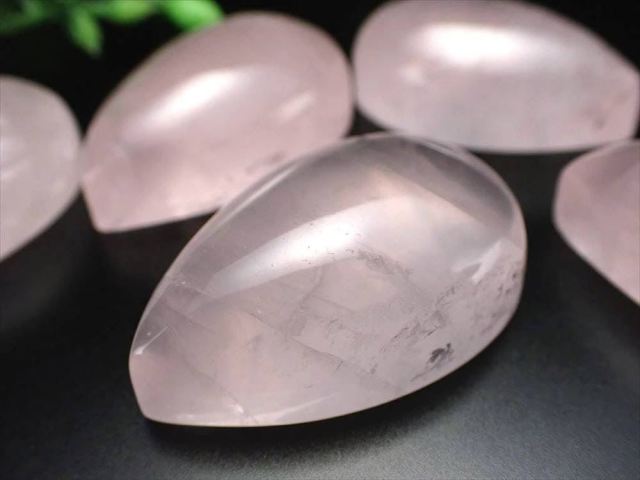 ローズクォーツ(紅水晶)ドロップ型タンブル 5個セット 縦約25mm-30mm