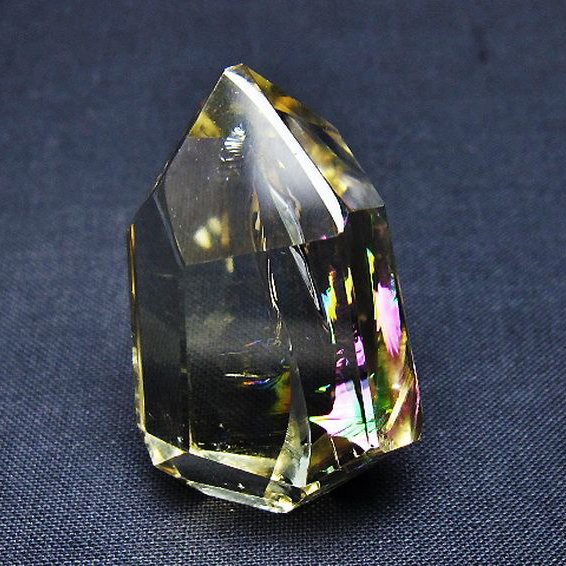 シトリン（黄水晶）原石」の商品一覧ページ