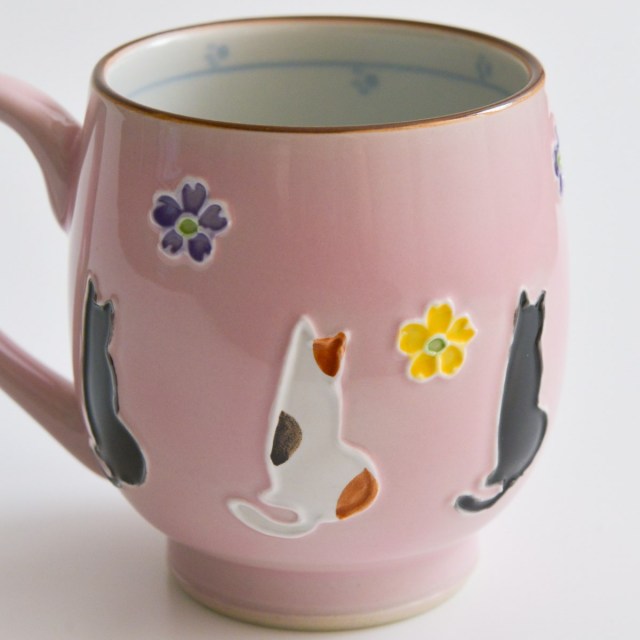 送料無料】 ペアマグカップ 交趾花ねこ / 退職祝い 定年 プレゼント