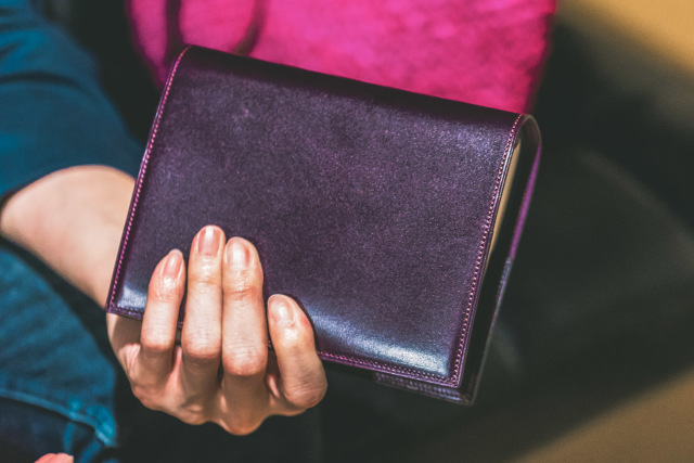 聖書 新改訳2017小型スタンダード版用レザーブックカバー｜なめらかな