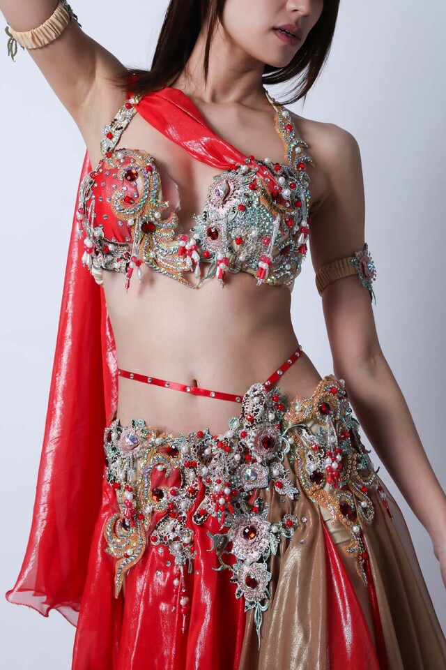 エジプト製【Amr】ベリーダンスコスチュームCF-COS-A330-1(赤