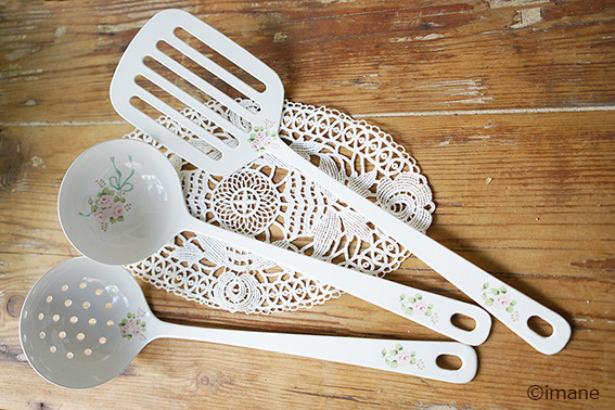 イマン エマ ホーロー 穴あきレードル【薔薇の雑貨のアンフロールenfleur】