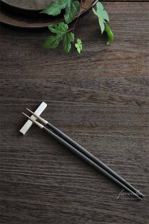 Cutipol（クチポール） ｜ GOA 箸＆箸置きセット(ブラック×シルバー