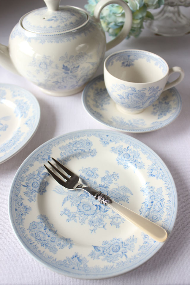 burleigh（バーレイ） ｜ブルー アジアティック フェザンツ プレート(小)