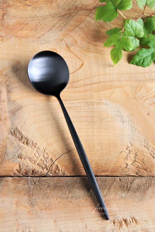 Cutipol（クチポール） ｜ MOON マットブラック