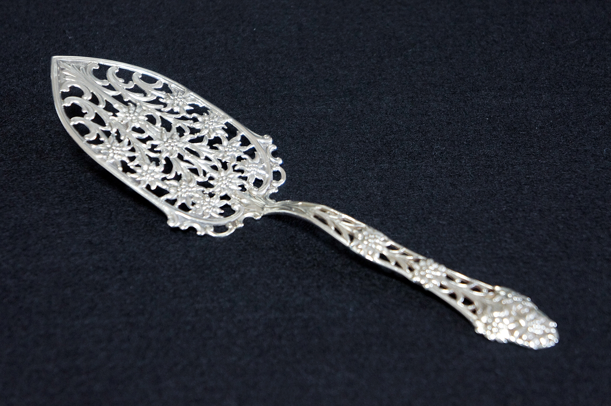 シルバー ケーキサーバー 英国アンティークとヴィンテージワインの