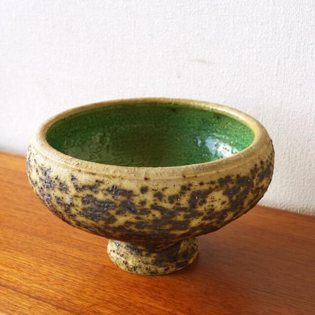 ヴィンテージ陶器エメラルドグリーンの花瓶｜アンバーデザイン