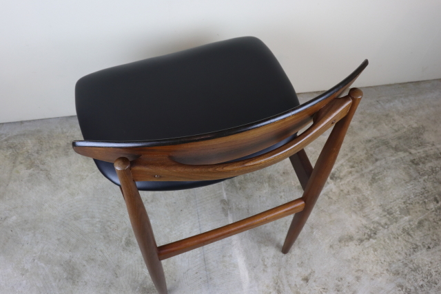 G-PLAN ジープラン ダイニングチェア イブコフォド・ラーセン お109-10