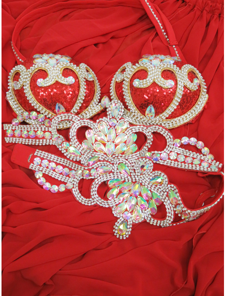 ベリーダンス衣装】 まるで揺らめく情熱の赤い炎！ベルト取り外し可能