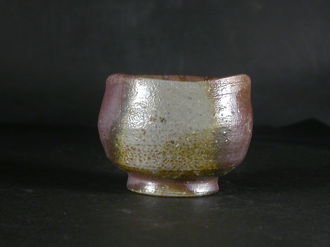 備前焼 穴窯 備前焼ベテラン作家 正宗 千春 黄・青ゴマぐい呑1 備前焼