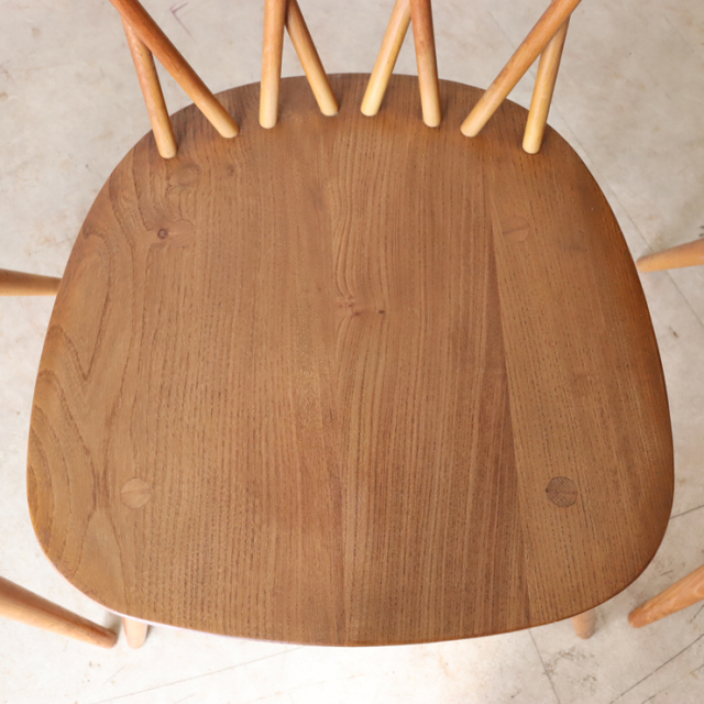 永遠のあこがれが今、手に入る！ERCOLアーコール・エックスバック