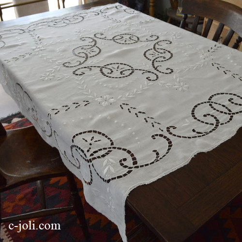 T1665 フランスアンティークリネンテーブルクロス カットワーク手刺繍